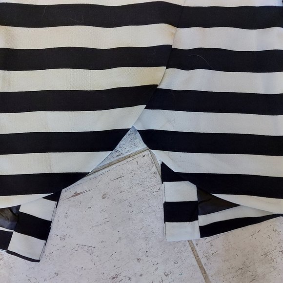 Black and cream blazer - Picture 5 of 7